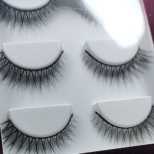 ขนตาปลอม เบอร์ 314 แบบ 5 คู่ กล่องม่วง HOT WAVE MARLLISS ราคาส่ง ถูกที่สุดลาซา