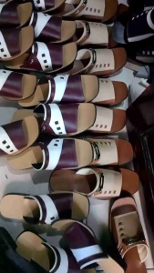 sandal kulit pria slip on tapak karet ringan