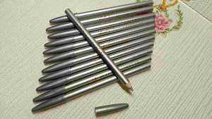 1 Lusin Pensil Alis Davis Silver