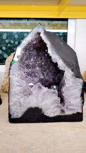 Natural High Gred Brazil Old Mine Amethyst Cave Ornament