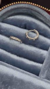 งหูห่วงเงินแท้ 92.5 ตุ้มหูห่วงเงินจี้พลอย 💎- Dot Crystal Earring 01