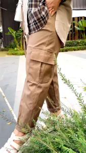 Orlando set cargo by irish label