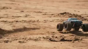 Xe điều khiển Monster Truck 1/16 4WD RTR tốc độ +40km kèm pin sạc bản 2 motor siêu mạnh