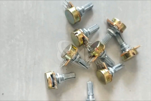 Potensio meter 100k mono Vr Votensio meter kualitas ok baik