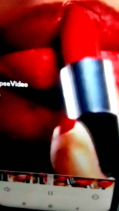 Produk Makeup Berkualitas Tinggi: Maybelline Matte & Revlon