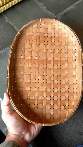 Nampan lalapan - nampan anyaman - model oval - nampan bambu original