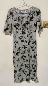 Thrift/Preloved Dress korea fit body slim motif cream
