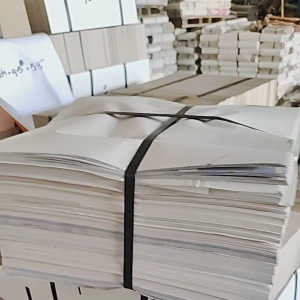 กระดาษยัดหัวรองเท้า 10 กิโลกรัม มีลายน้อย เนื้อนิ่ม ราคาถูก