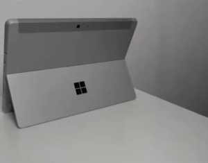 MICROSOFT SURFACE GO 10" LAPTOP TABLET SILVER-64GB