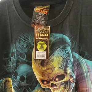 GLOW IN THE DARK T-SHIRT (MADE IN THAILAND)