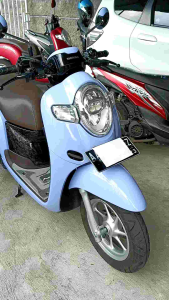 Stiker Biru Muda Pastel Skotlet Motor Kualitas Premium Bahan Tebal Mudah Dipasang