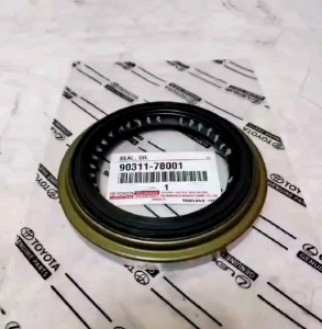 Oli Sil Roda Belakang Dalam Dyna Dutro 125LT / Oil Seal 90311-78001