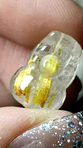 Golden Rutilated Pixiu Bead for bracelet 巴西纯天然钛晶貔貅(通孔) 招正财偏财