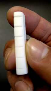 Nut กระดูกวัวแท้ กีต้าร์โปร่ง/กีต้าร์ไฟฟ้าทรงLp/ SG แถมPick 2 ชิ้น