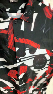 KEMEJA PRIA FULL PRINT/SPOON/MOTIF ABSTRAK HITAM GARIS MERAH PUTIH