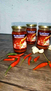 Chili Garlic Oil in jar ready to eat m7177 jar
