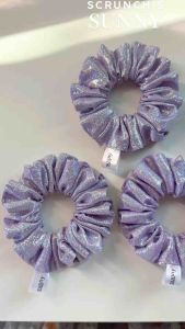 ยางรัดผม sunny scrunchies collection purple glitter ผ้ากลิตเตอร์ วิ้งๆสะท้อนแสง ไม่กินผม