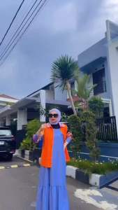 One set dress overall by calistha