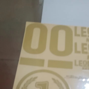 Sticker Helm Leopard Cutting: Desain Keren & Unik