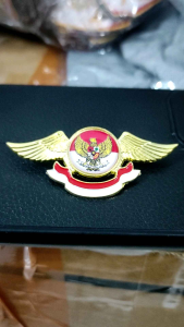 lencana wing GARUDA MERAH PUTIH