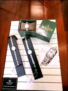 นาฬิกาผู้หญิง Royal Crown ของแท้ 100% นาฬิกากันน้ำ หน้าปัดมูก ประดับเพชรรัสเซียเกรดพรีเมียมสวย มีบัตรับประกัน 1ปี