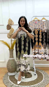 Daster jumbo muat sampai BB 90kg bahan menyerap keringat cocok untuk segala usia dan Bumil friendly karena ada kancing depan dan tidak bikin begah nyaman dipakai ibu hamil