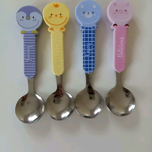 บุตรดี🇹🇭ช้อนสแตนเลส ด้ามจับ การ์ตูน น่ารัก สำหรับเด็ก 4แบบให้เลือก ปลอดภัย ทนทาน พร้อมส่ง🇹🇭
