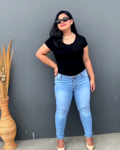 Celana Jeans Jumbo Wanita: Pilihan Tepat untuk Penampilan Modis