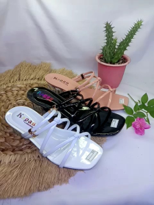 Sendal hells anak perempuan Sendal hak kaca ks 76