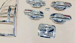 Paket Garnish Depan Belakang & Outer Handle Tank Cover Hitam Chrome Grand Innova 2012-2014
