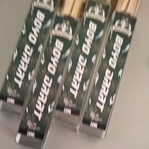 Raja perfume boyo darat