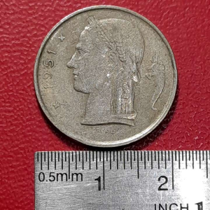 Koin Belgia lawas Koleksi klasik 1 FR Tahun 1951 BEKAS