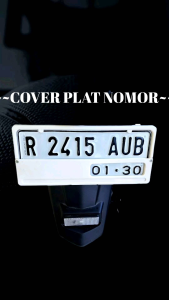 Cover Dudukan Plat Nomor Motor Putih Universal