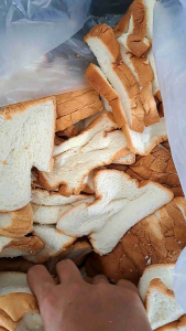 💥ชุดขนมปังสไลด์ 10 กิโล เป็นขนมปังแผ่น/ปั่น หรือขนมปังเลี้ยงปลา - ราคาถูกต้อง!