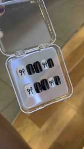 เล็บปลอมเพ้นท์โบว์น่ารักๆ เล็บเจลทรงสั้นสีดำขาว ติดแล้วน่ารักสุดๆ