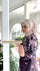 Malaka Family Series - Baju Sarimbit Couple Keluarga Gamis Kemeja Ayah Ibu Anak Silk Premium Set Pakaian Couple Kondangan Pasangan Gamis Kemeja Suami Istri Motif Terbaru Family Set Seragam Keluarga Baju Lebaran 2026 Kekinian