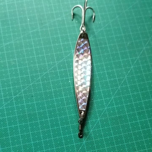 spoon markonyeh tipe s model sisik berat 30grm sudah komplit trible hook