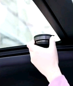 CCT28 Vacuum Adsorption Magnetic Car Phone Holder Suction Cup Car Navigation Universal Desktop Phone Holder Car Magnetic Phone Holder Vacuum Adsorption Car Navigation Special Central Control Suction Cup Holder