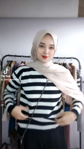 NARA KNIT SWEATER - NURZHAFIRSHOP