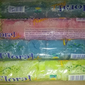 OBRAL Kamper Swan Floral Fresh isi 6 pcs kondisi ada yg remuk