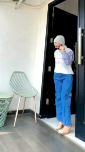 Oneset Jeans Kemeja Salur: Kemeja Jeans yang Nyaman & Fleksibel
