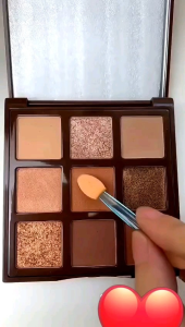 phấn mắt 9 ô màu nâu socola bền màu