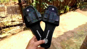 ELHANI88 !! Sandal Flat Motif Gesper Wanita Terbaru