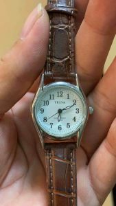 Đồng hồ nữ hiệu TELVA quartz size 27mm dây da xịn  máy epson của Seiko đáy xoáy chống nước tốt lên đến 10BAR