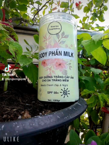 [chất xịn] kem body Phấn Milk 1000ml.Dữỡng da kích trắng nâng tông da cấp ẩm .loại 1 có tem