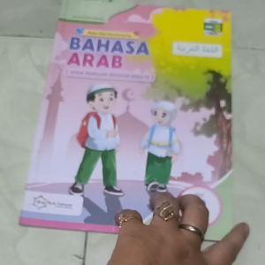 Buku teks pendamping BAHASA ARAB untuk madrasah ibtidaiyah kelas VI jilid 6