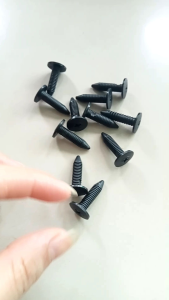 5pcs BAUT MUDGUARD ATAU BAUT KARPET RODA MOBIL