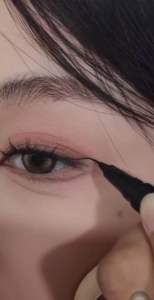 SG14 Bút kẻ mắt nước STAGENIUS đường nét mịn màng chất lượng cao nhanh khô không lem