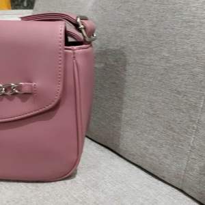 TAS SELEMPANG HELEINA BAG SOPHIE MARTIN