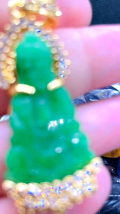 Mặt Dây Chuyền Phật Quan Âm Bồ Tác Cẩm Thạch Xanh Cười Vui Vẻ Lokalo - Đeo Rướt May Mắn Tài Lộc 21.5.2024